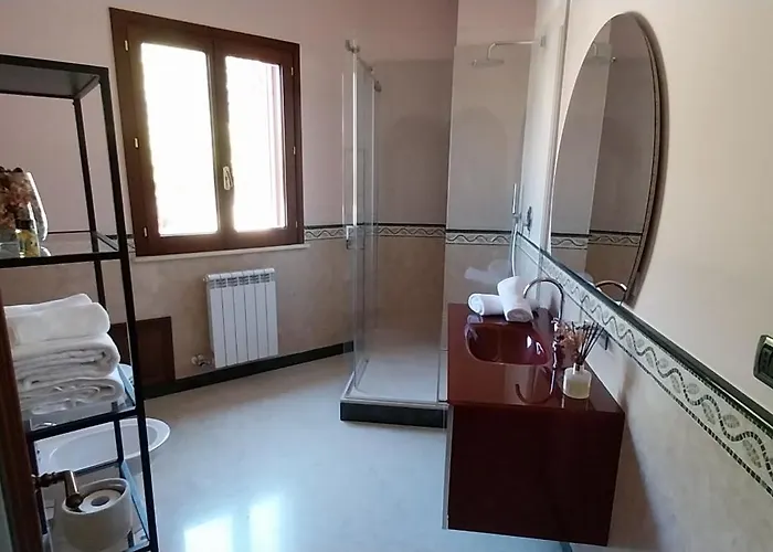Giulia Guest house 4*