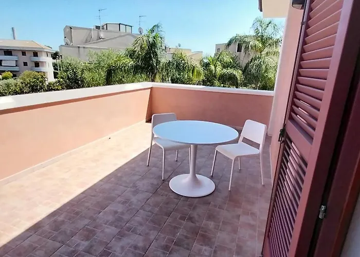 Giulia Penzion Syracuse