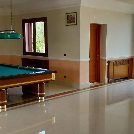 Giulia 게스트하우스 4*